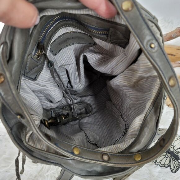 Zadig and Voltaire slouchy leather cargo bag - Picture 9 of 13